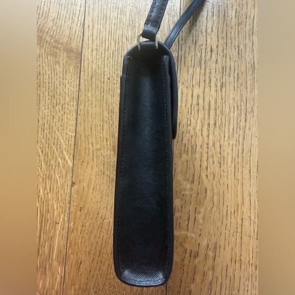 Kate Spade Black Leather Phone Bag in mint condition - Picture 3 of 6